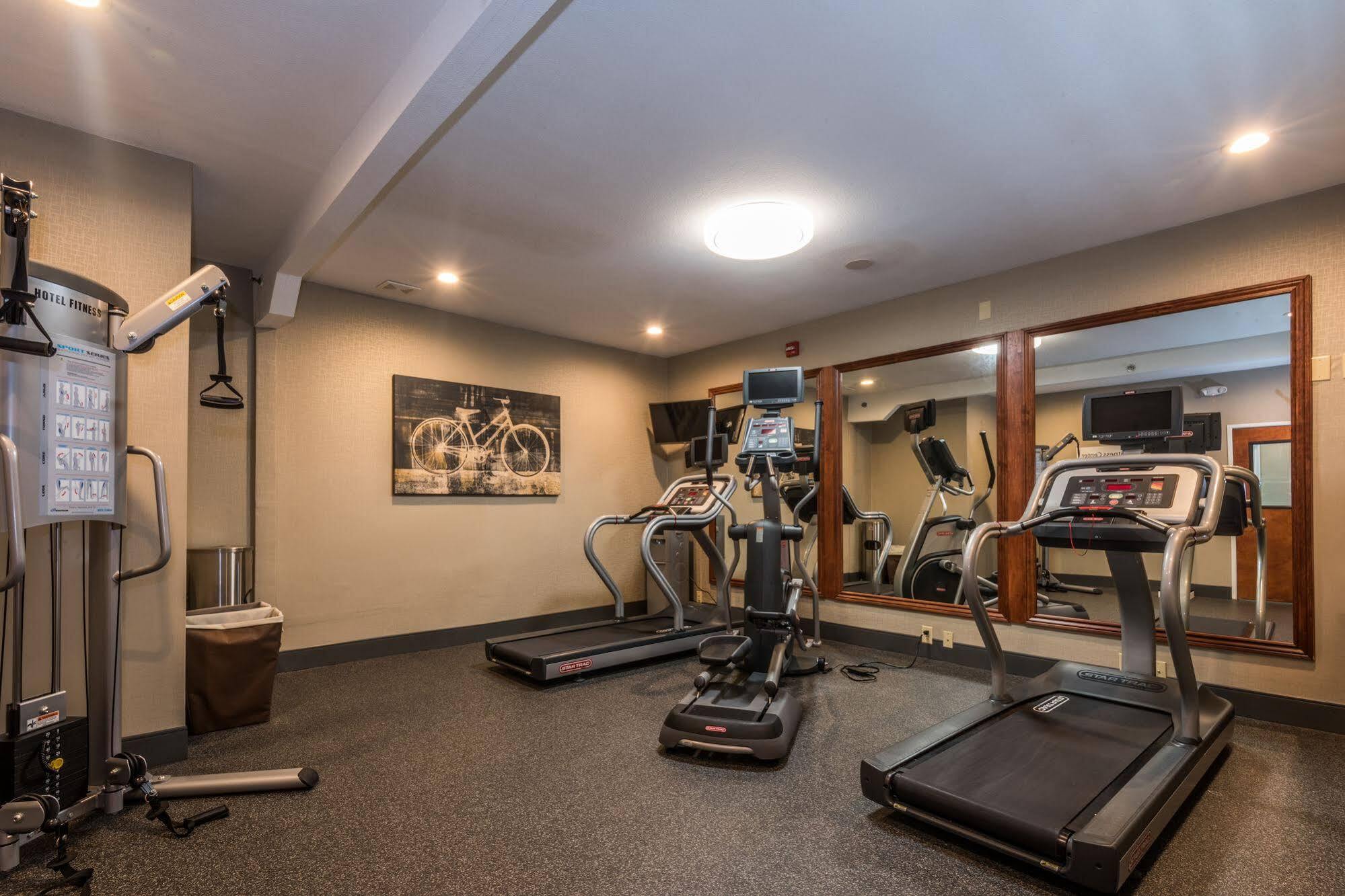 Hotel Holiday Express & North - Westfield By Ihg Carmel